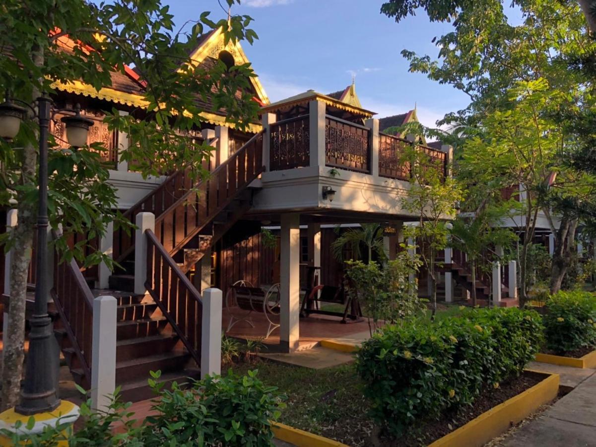 Hotel Siblanburi Resort Mae Hong Son Exterior foto